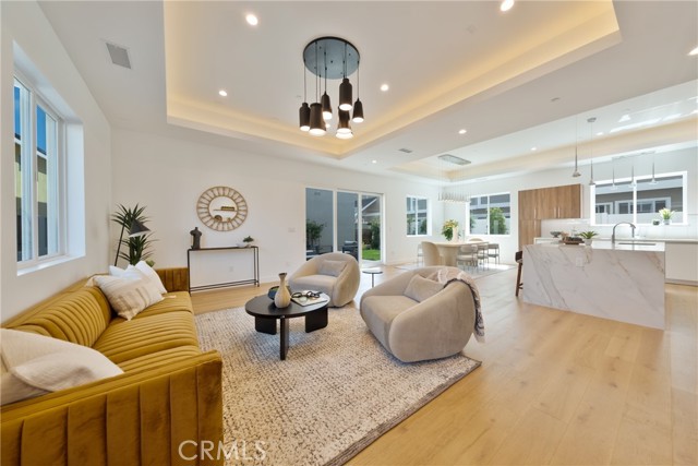 Property photo of 2224 Dufour AV