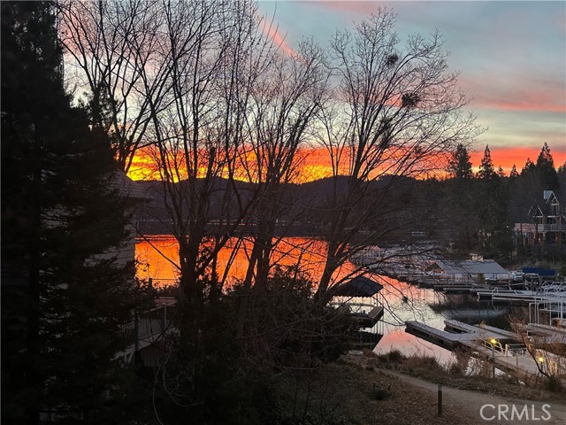 Property photo of 27589 W Shore RD