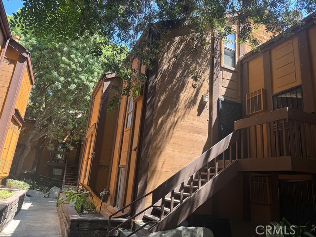 Property photo of 13936 Edgewater DR