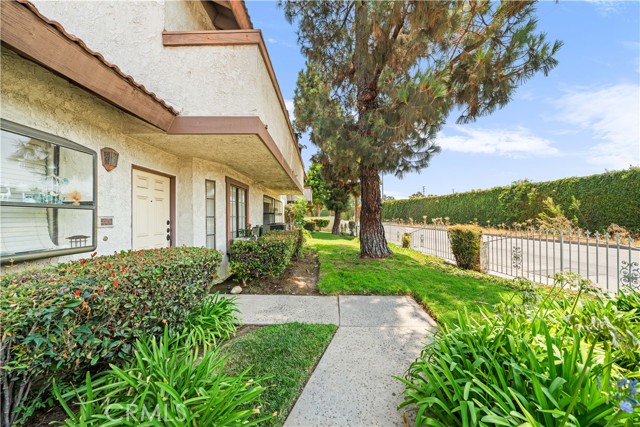 Property photo of 104 Poxon PL