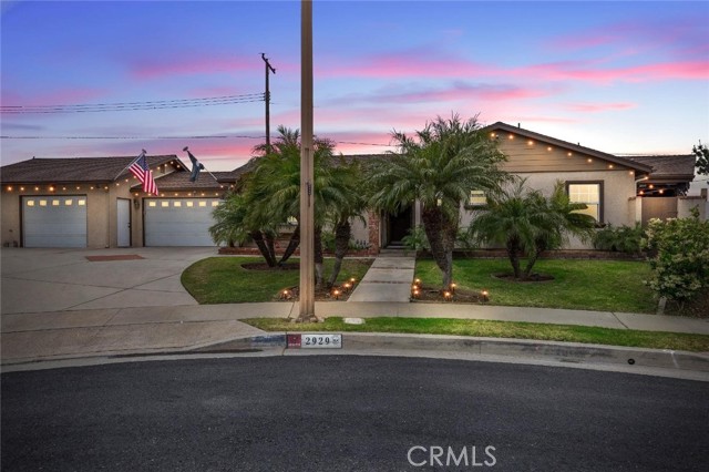 Property photo of 2929 E Hamilton AV
