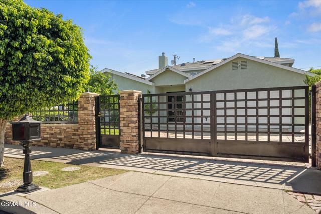 Property photo of 11138 Collett AV