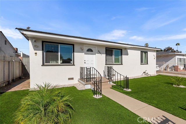 Property photo of 8827 Sylmar AV