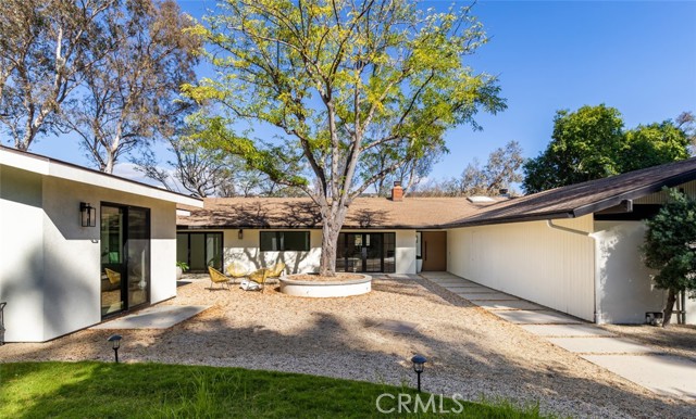 Photo of 10141 Overhill Dr