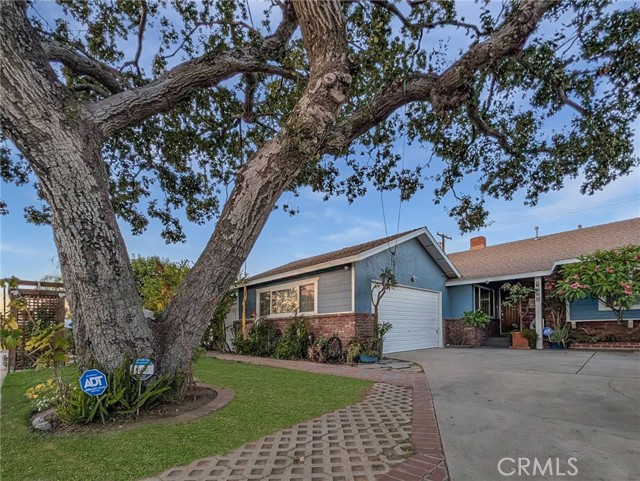 Property photo of 9216 Vena AV