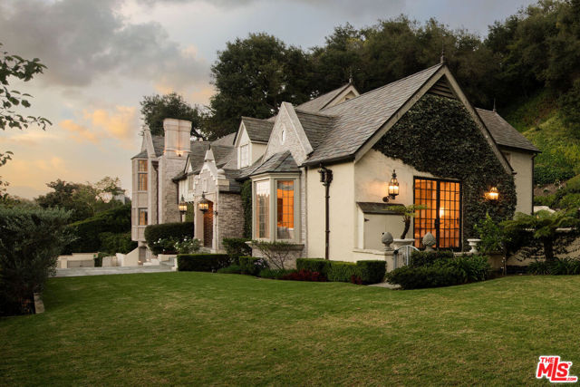 Property photo of 10950 Bellagio RD