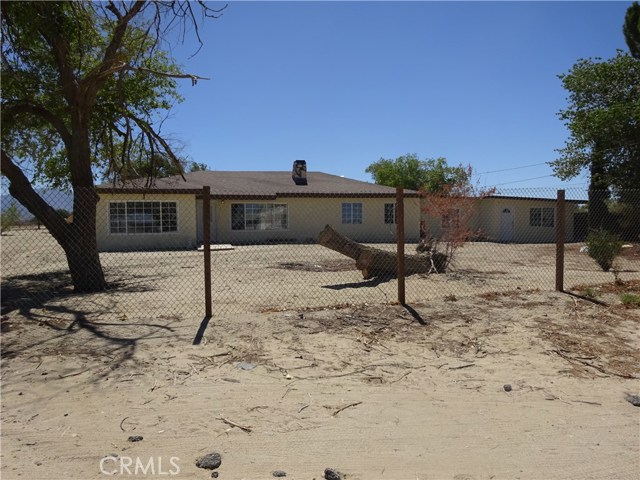 Property photo of 11350 E Avenue R4