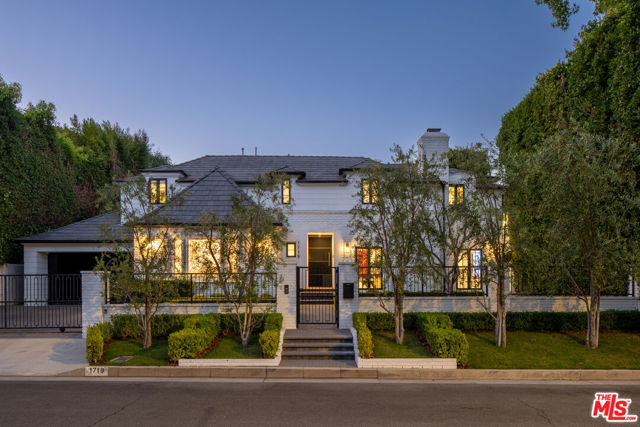 Property photo of 1719 Ambassador AV