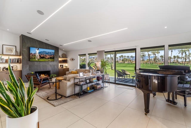Property photo of 44841 Desert Horizons DR