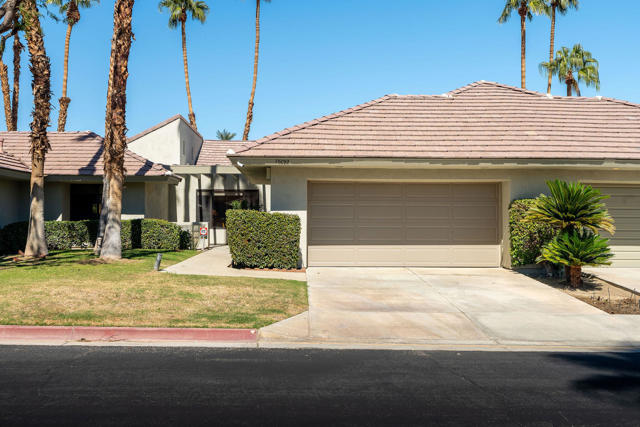 Property photo of 78092 Calle Norte
