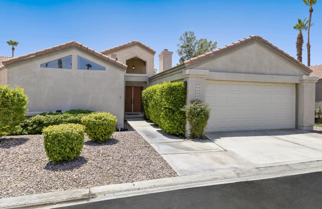 Property photo of 77855 Sunnybrook DR
