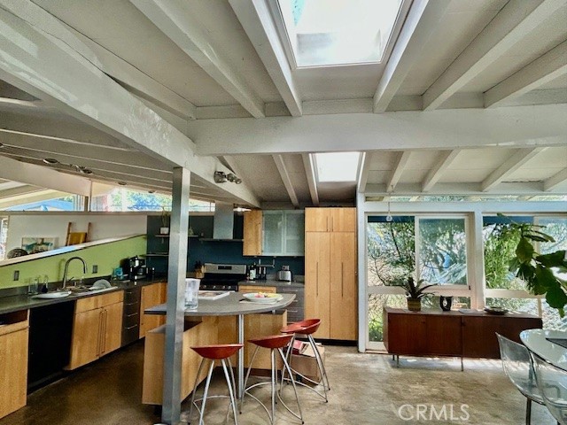 Property photo of 3062 Lees