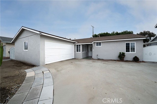 Property photo of 728 N Geneva