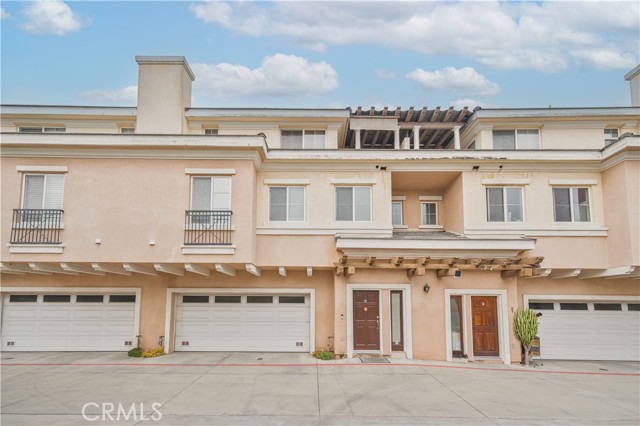 Property photo of 1927 Strathmore