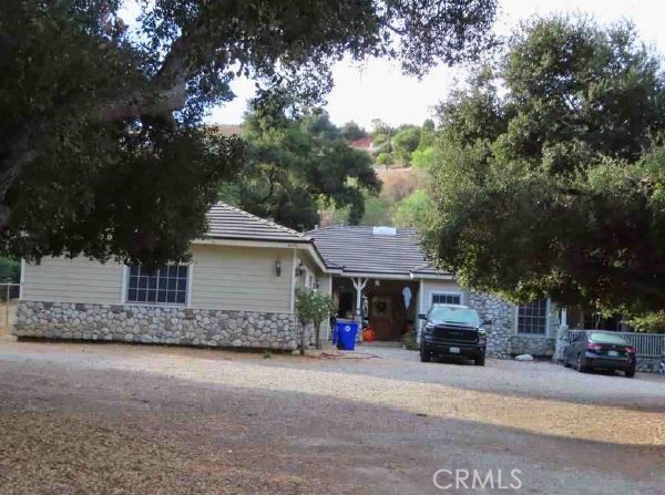 Property photo of 21170 Placerita Canyon RD
