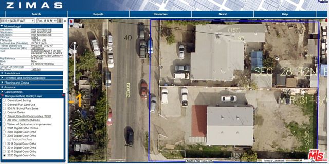 Property photo of 8910 Noble AV