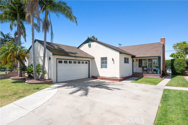 Photo of 10247 Julius Av