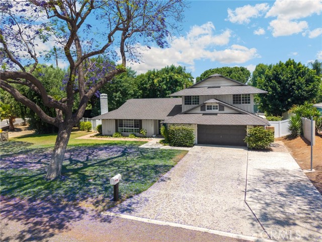 Property photo of 1345 W Valley View DR