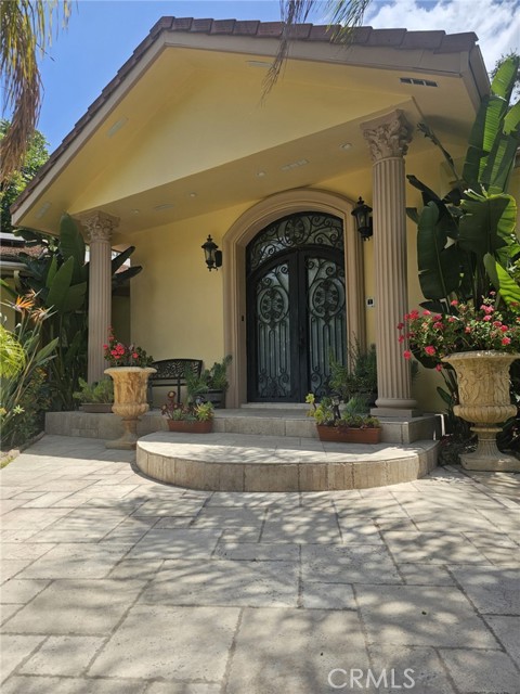 Property photo of 3946 Knobhill DR