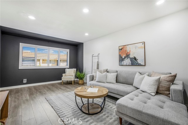 Property photo of 939 W Pine ST