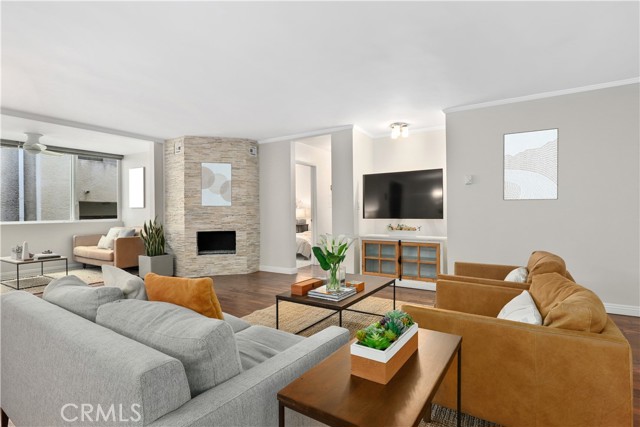 Property photo of 930 3rd ST