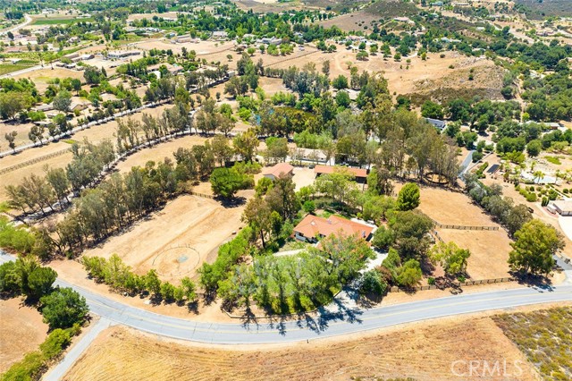 Property photo of 38785 Avenida Bonita