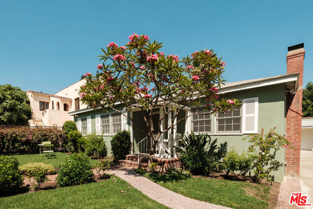 Property photo of 1030 N La Jolla AV
