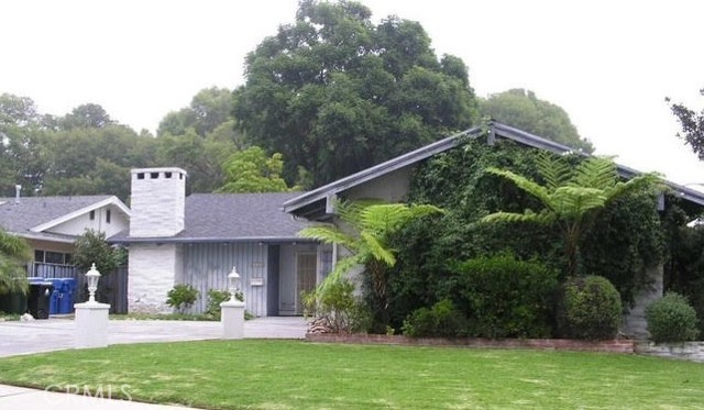 Property photo of 6524 Petit AV