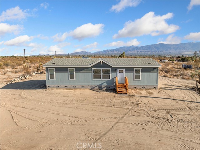 Property photo of 1083 Danbury RD