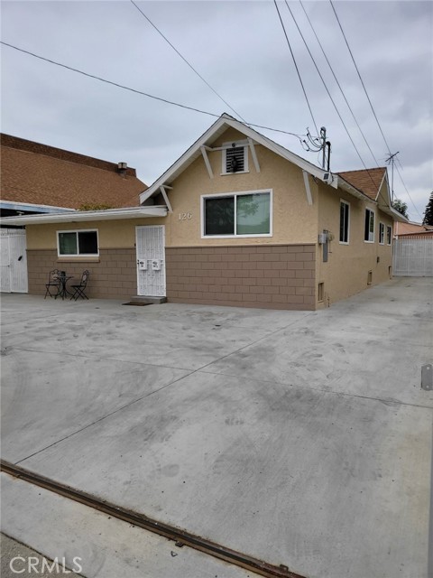 Property photo of 126 N Eastman AV