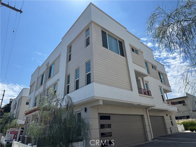 Property photo of 137 Saint Francis St # A,