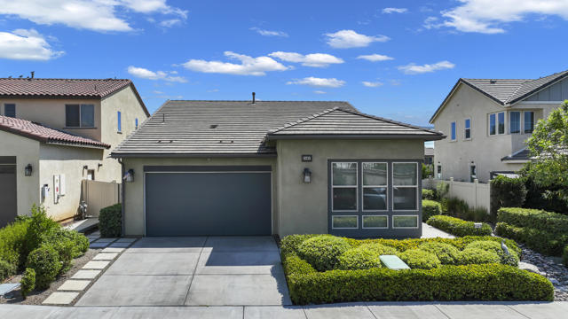 Property photo of 1461 White Dwarf DR