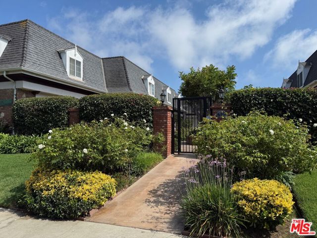 Property photo of 8130 Redlands ST