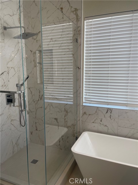 Property photo of 30 Trofello LN