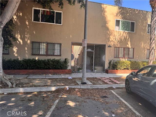 Property photo of 925 E Appleton ST