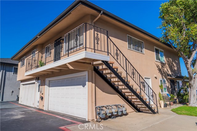 Photo of 16637 Viewpoint Ln