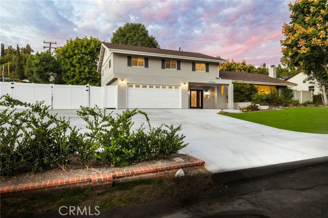 Property photo of 19201 Barrett LN