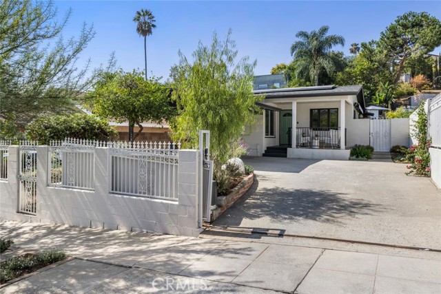 Property photo of 1813 N Avenue 53