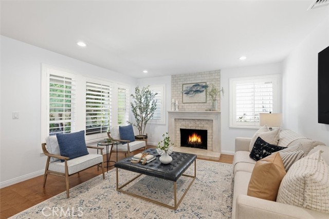 Property photo of 904 Knob Hill