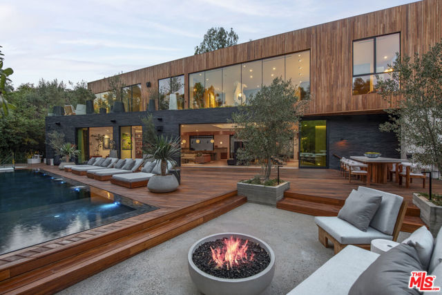 Property photo of 2535 Hutton DR