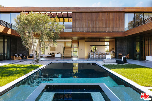 Property photo of 9705 Oak Pass RD