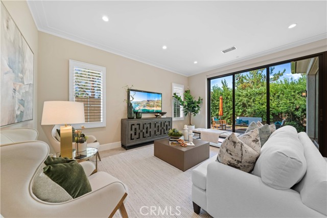 Property photo of 100 Viano