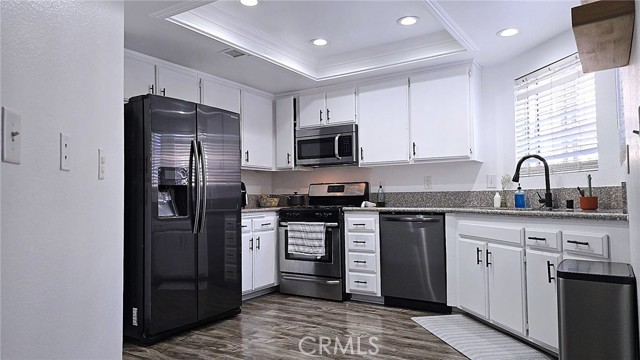 Property photo of 1921 Glenoaks BL