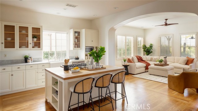 Property photo of 24709 Tiburon