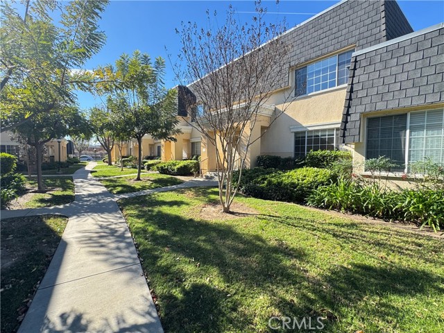 Property photo of 19216 Hamlin DR