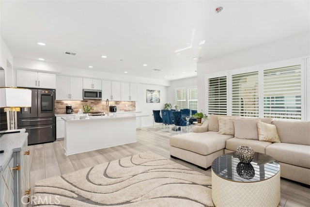 Property photo of 704 Dusky Creek