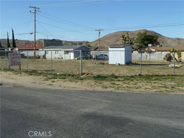 Property photo of 58810 29 Palms HY