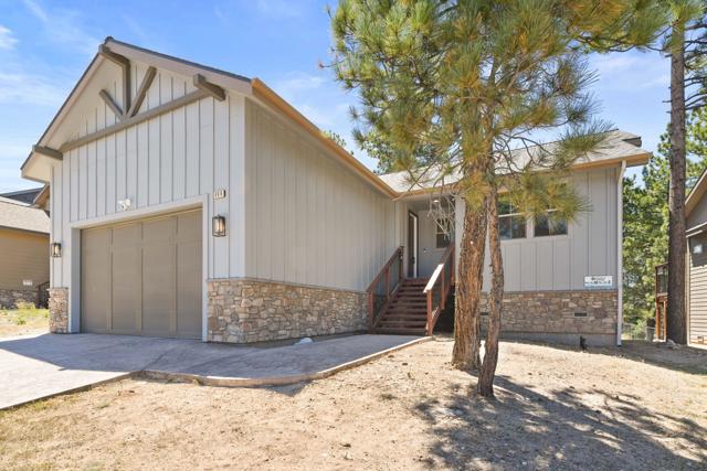 Property photo of 806 Pine Meadow CT