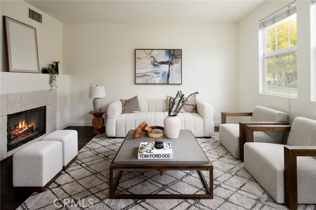 Property photo of 27 Garrison LP