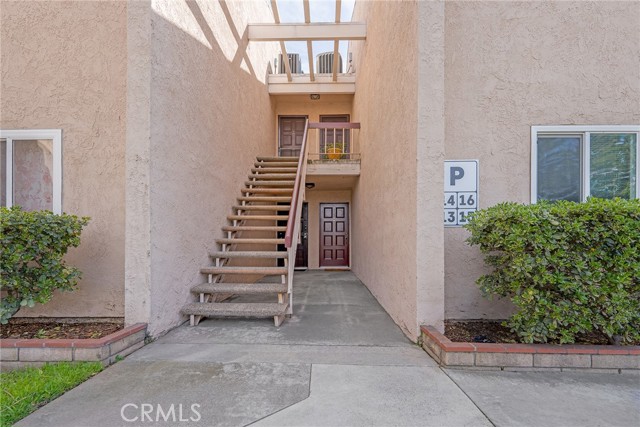 Property photo of 700 W La Veta AV